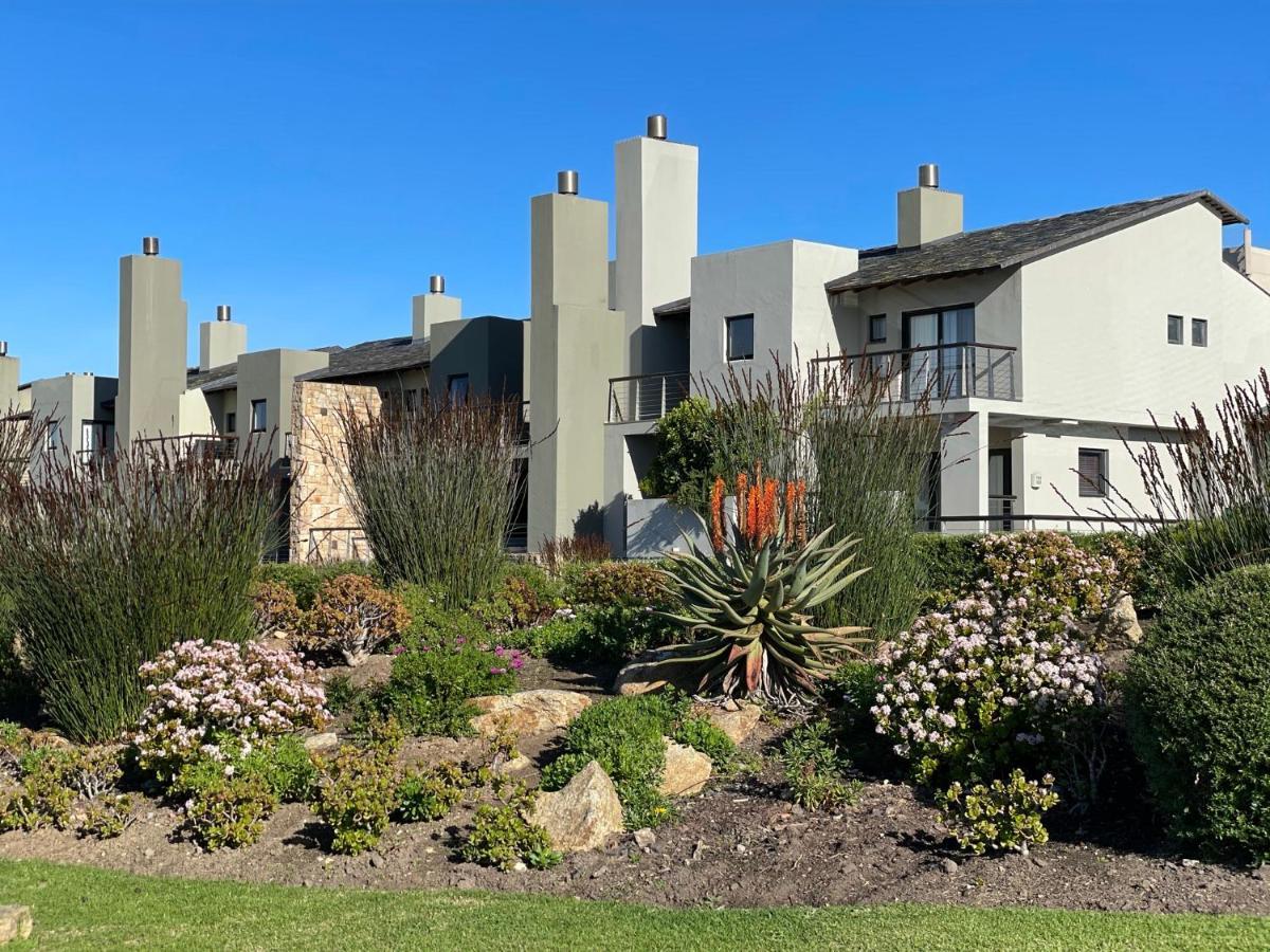 Oubaai Golf Estate Lejlighed George Eksteriør billede